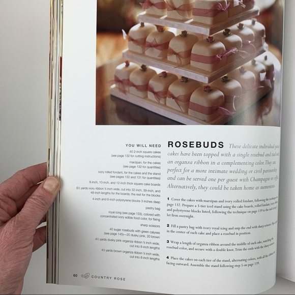 WEDDING  Cakes Cookbook - Picture 8 of 10